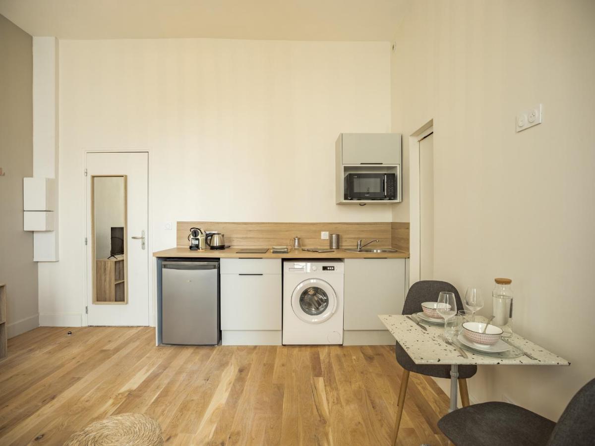 Ateliers Begand Studio 6 - Proximite Gare - Parking Offert Appartement Troyes Buitenkant foto